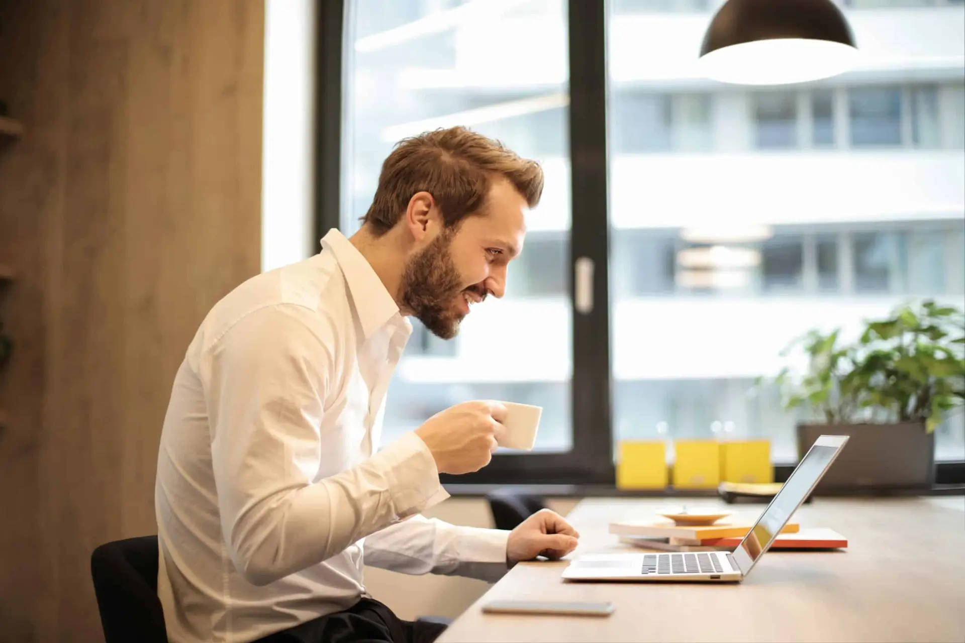 Is Your Facebook Strategy Stuck in the Past? Ride These Trends to Real Engagement in 2025